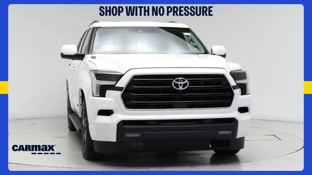 2024 Toyota Sequoia SR5
