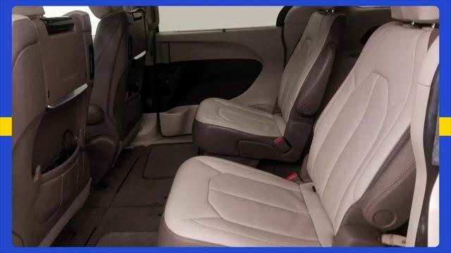 2017 Chrysler Pacifica Touring-L Plus