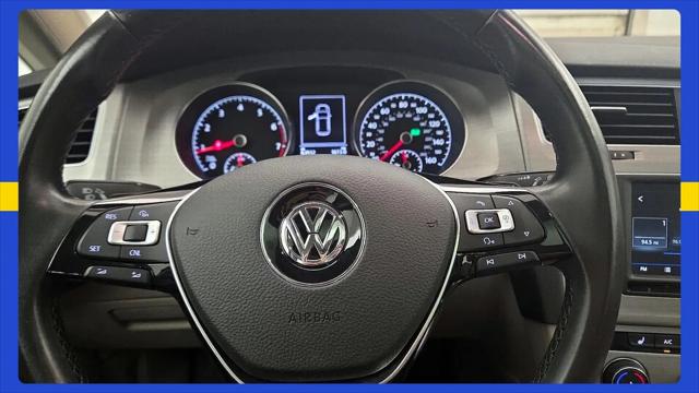 2017 Volkswagen Golf TSI Wolfsburg Edition 4-Door