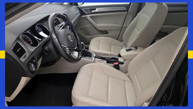2017 Volkswagen Golf TSI Wolfsburg Edition 4-Door