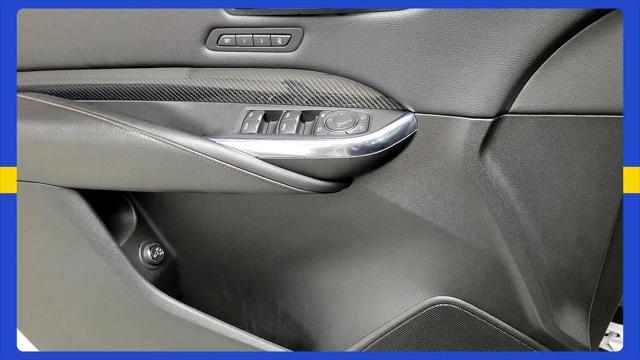 2023 Cadillac XT4 FWD Sport
