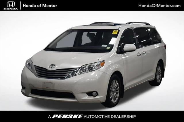 2017 Toyota Sienna XLE 8 Passenger for sale in Mentor, OH