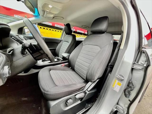 2017 Ford Edge SE