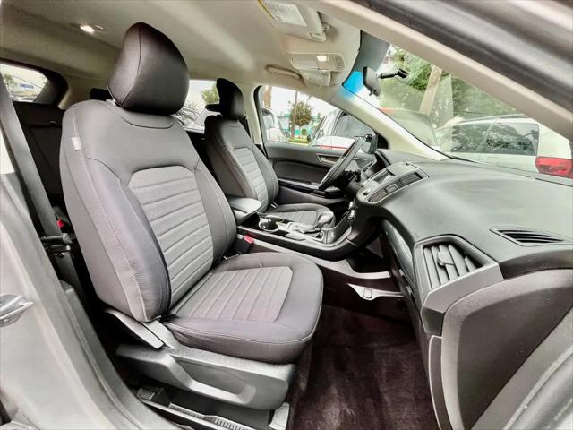 2017 Ford Edge SE