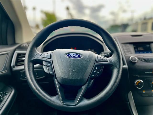 2017 Ford Edge SE