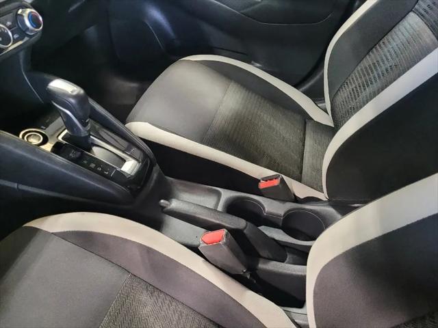 2021 Nissan Versa SV Xtronic CVT