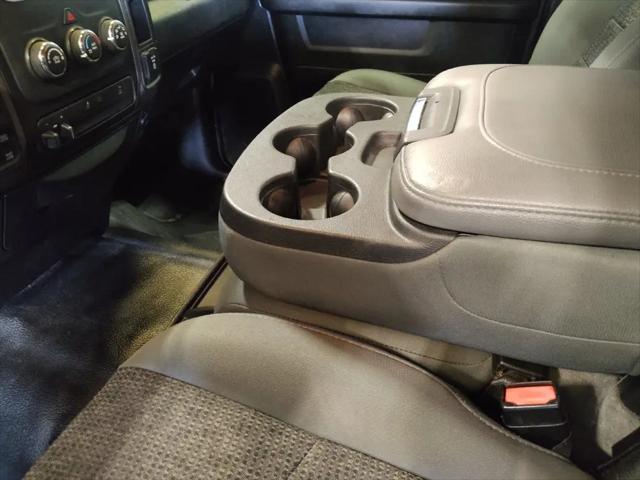 2019 Ram 1500 Classic Tradesman Crew Cab 4x4 64 Box