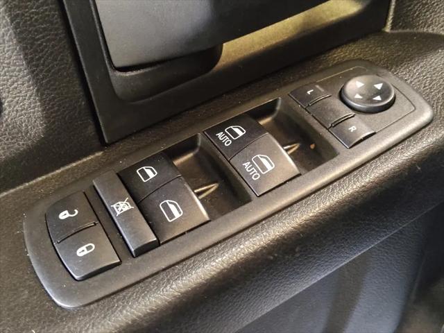 2019 Ram 1500 Classic Tradesman Crew Cab 4x4 64 Box
