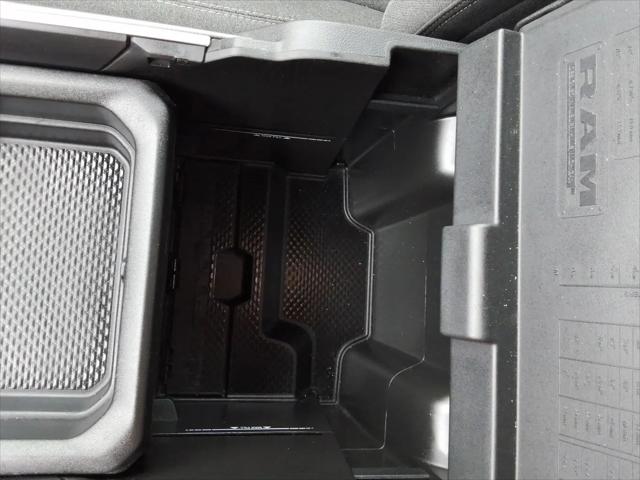 2020 Ram 1500 Big Horn Crew Cab 4x4 57 Box