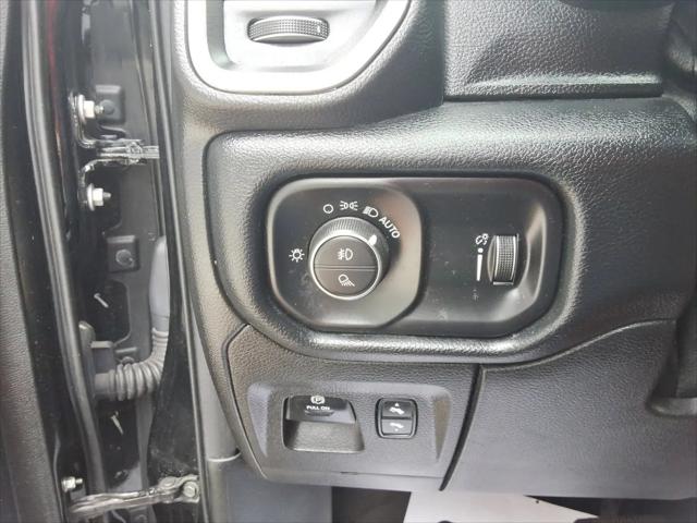 2020 Ram 1500 Big Horn Crew Cab 4x4 57 Box