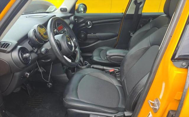 2015 MINI Hardtop Cooper