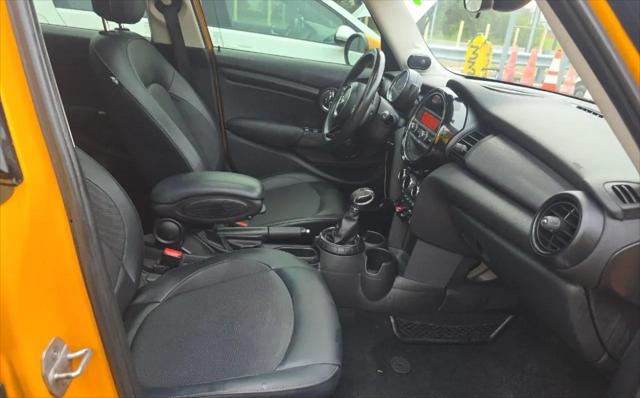 2015 MINI Hardtop Cooper
