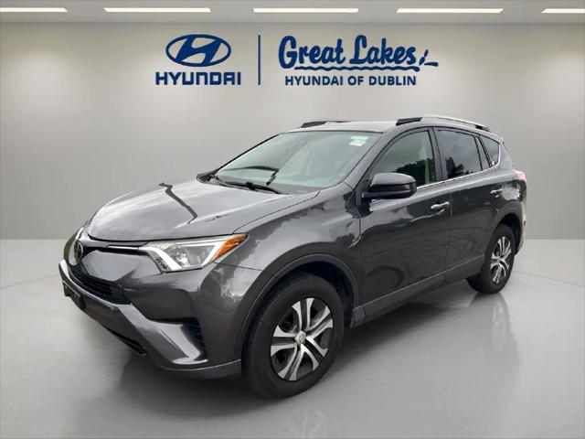 2017 Toyota RAV4 LE for sale in Columbus, OH