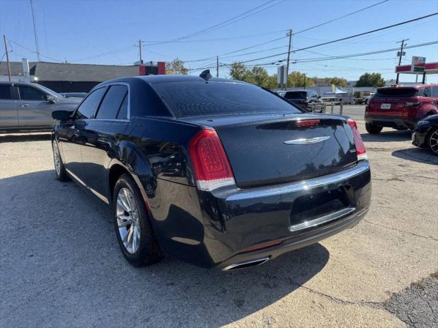2017 Chrysler 300 Limited