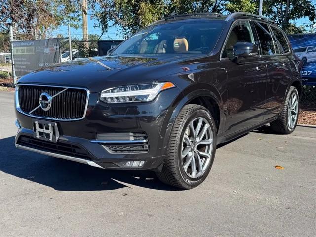 2017 Volvo XC90 T6 Momentum