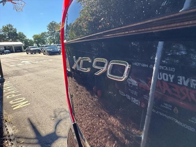 2017 Volvo XC90 T6 Momentum