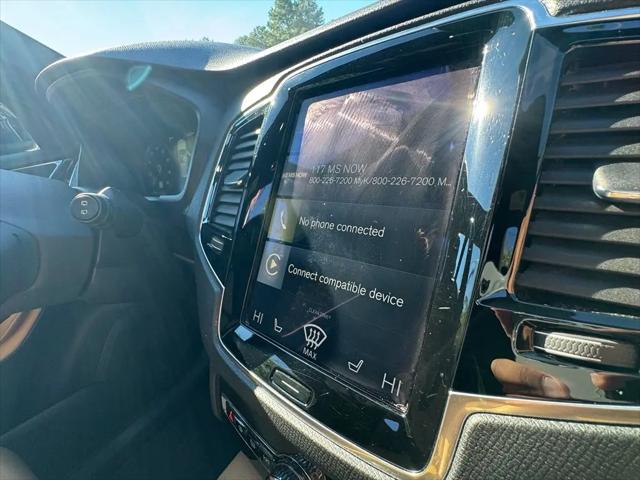 2017 Volvo XC90 T6 Momentum