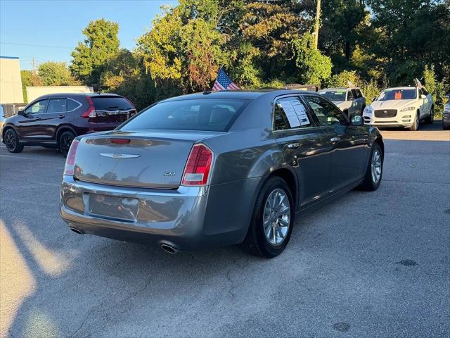 2011 Chrysler 300 Limited
