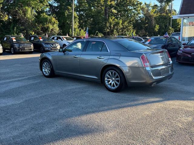 2011 Chrysler 300 Limited