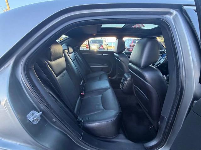 2011 Chrysler 300 Limited