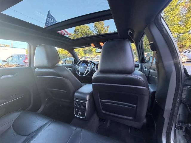 2011 Chrysler 300 Limited