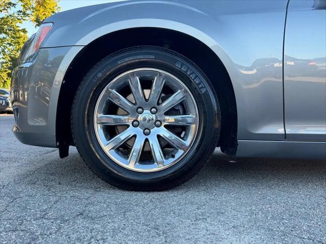 2011 Chrysler 300 Limited