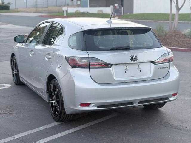 2012 Lexus CT 200h Premium