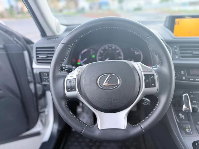 2012 Lexus CT 200h Premium