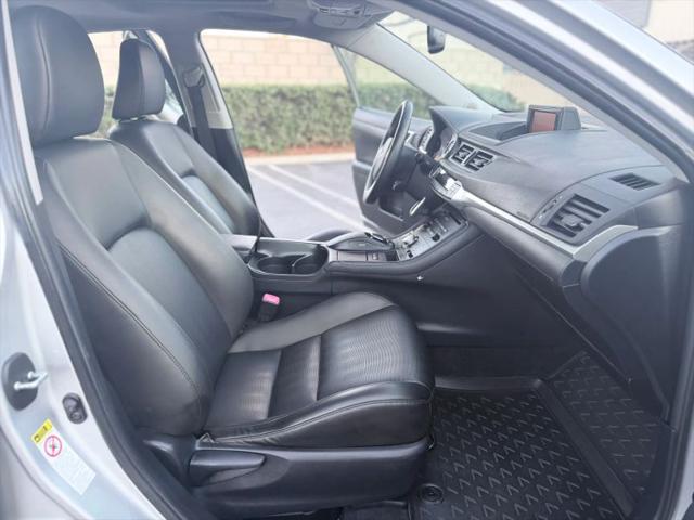 2012 Lexus CT 200h Premium