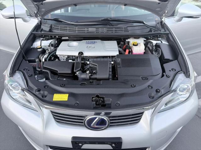 2012 Lexus CT 200h Premium