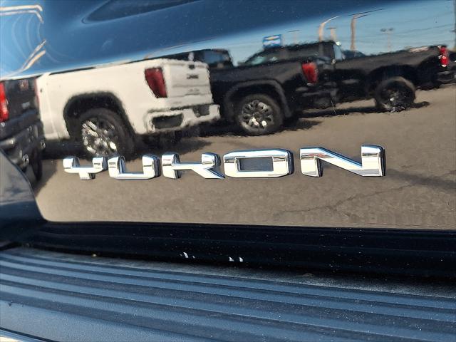 2024 GMC Yukon 4WD SLE