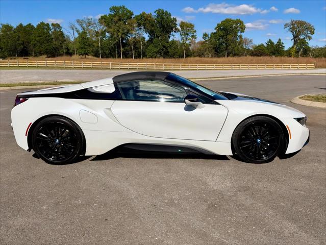 2019 BMW i8 Roadster