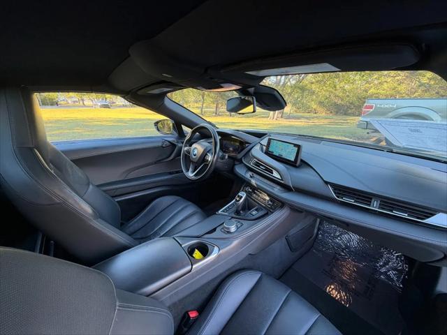 2019 BMW i8 Roadster