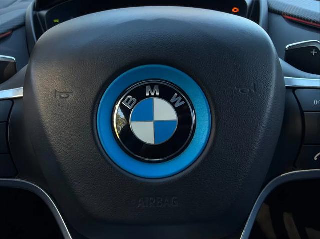 2019 BMW i8 Roadster
