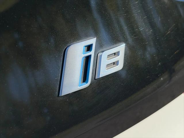 2019 BMW i8 Roadster