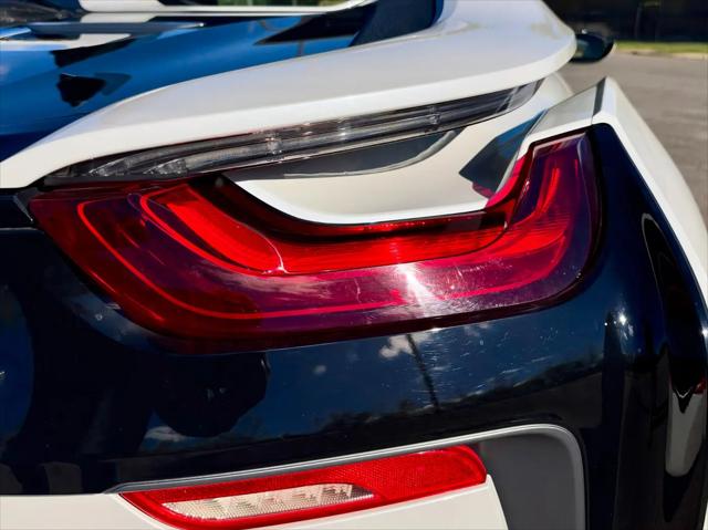 2019 BMW i8 Roadster