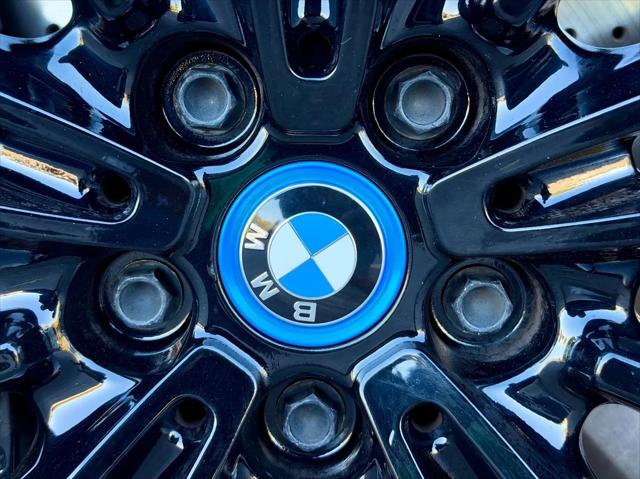 2019 BMW i8 Roadster