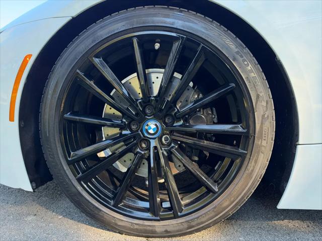 2019 BMW i8 Roadster