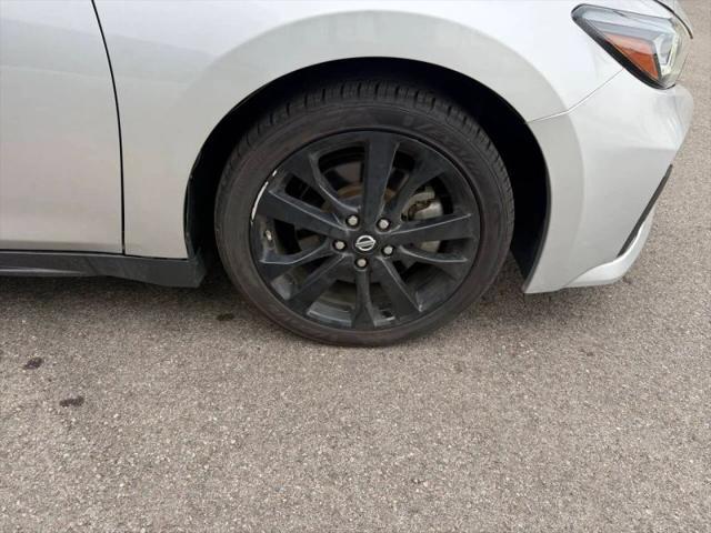 2021 Nissan Maxima SV Xtronic CVT
