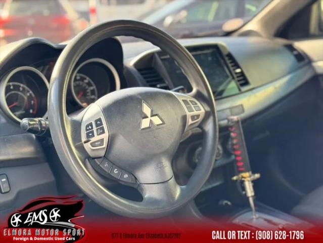 2013 Mitsubishi Lancer SE