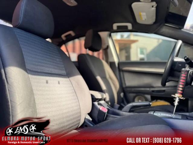 2013 Mitsubishi Lancer SE