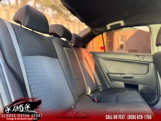 2013 Mitsubishi Lancer SE