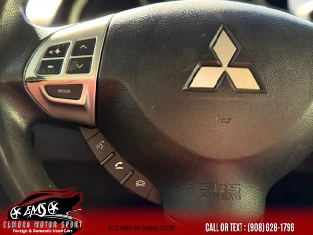 2013 Mitsubishi Lancer SE