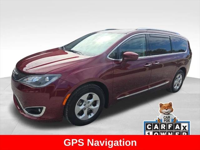2017 Chrysler Pacifica Touring-L Plus for sale in Kent, OH