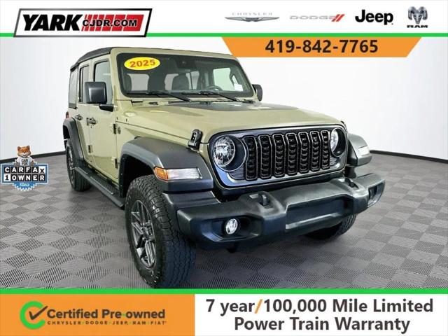 2025 Jeep Wrangler 4-Door Summit 4x4 for sale in Toledo, OH