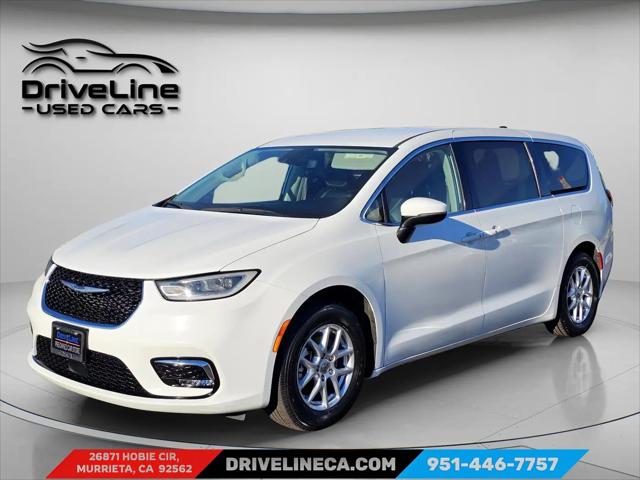2023 Chrysler Pacifica Touring L for sale in Murrieta, CA