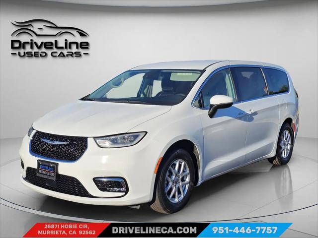 2023 Chrysler Pacifica Touring L