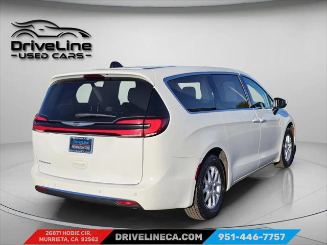2023 Chrysler Pacifica Touring L