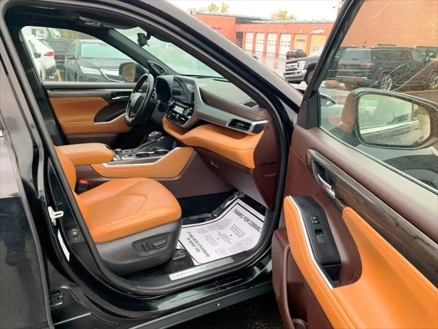 2021 Toyota Highlander Platinum