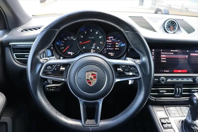 2020 Porsche Macan Macan